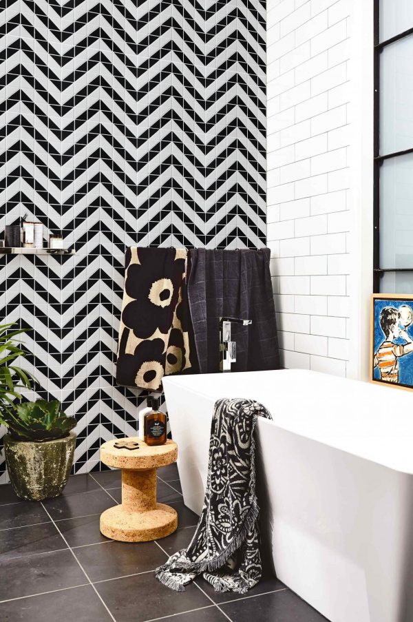 2'' chevron black white triangle artistic tile mosaic for bathroom wall design