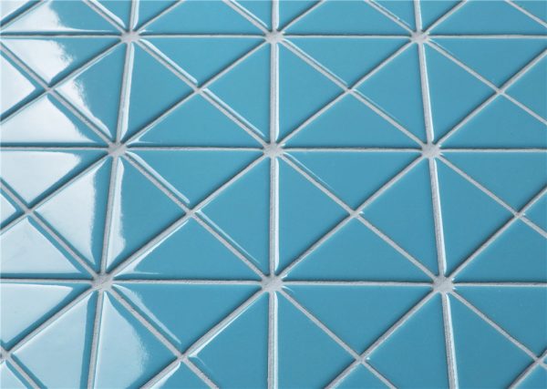 TR2-SA-P2 triangle mosaic pool tile finish
