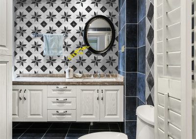 TR2-CL-BL2 triangle geometric tile mosaic for bathroom wall design