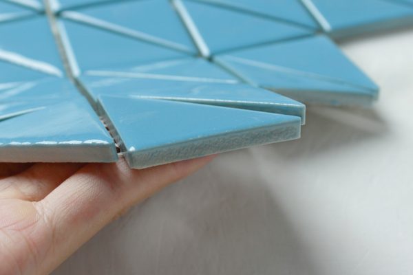 TR2-SA-P2Z_baby blue 2 inch porcelain triangle pool tiles design