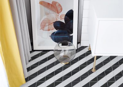 T4-CS-FD-Diagonal_black white unglazed triangle tile flooring