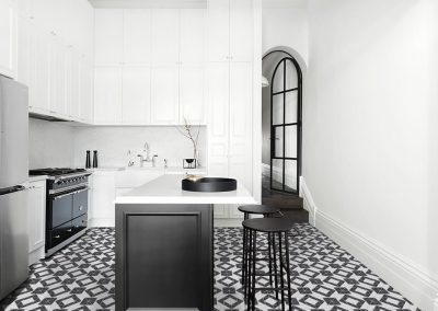 T2-CS-MQB_nordic style kitchen with unqiue floor tiling