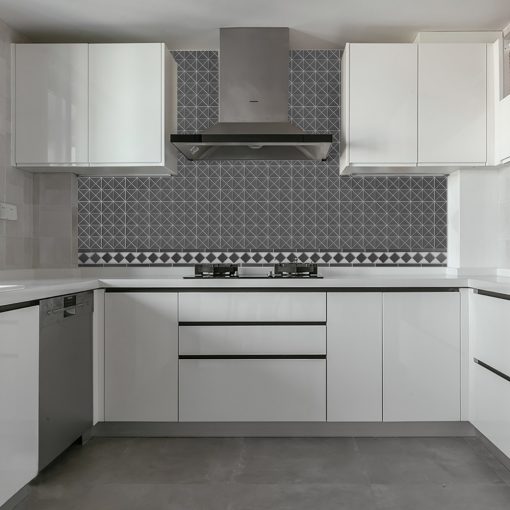 B-T2-CS-unglazed black and white mosaic border tiles for kitchen backsplash