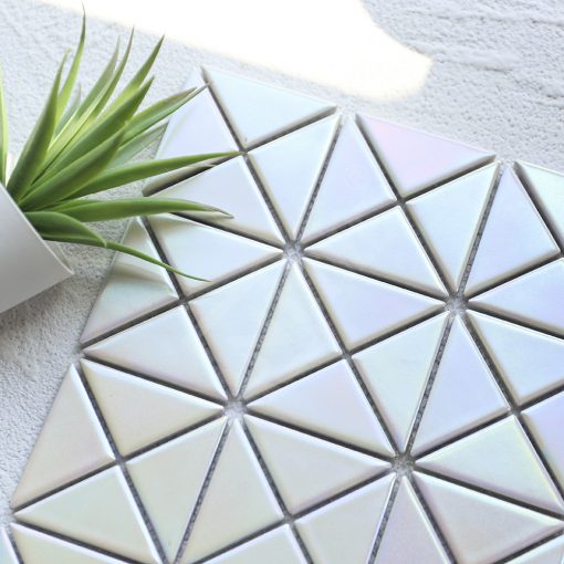 TR2-IRD-MWP -2 inch triangle porcelain matte white iridescent mosaic tile backsplash (2)